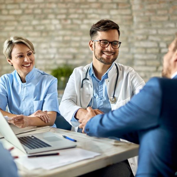 Amzur_healthcare_industry_contact